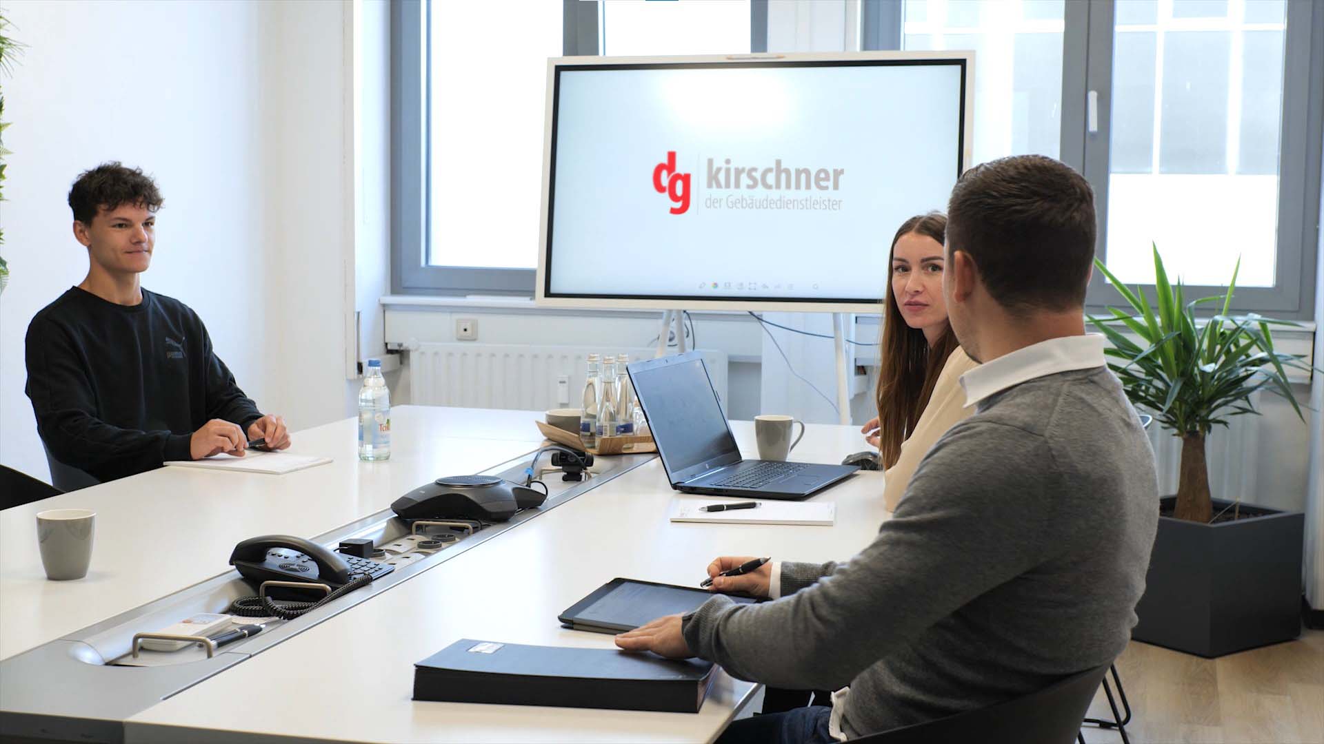 Stellenangebote für Gebäudereinigermeister in Bruchsal